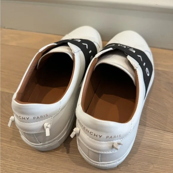Givenchy Logo Band White Sneaker Blag Band size 39 Fantastic Condition - Picture 4 of 8